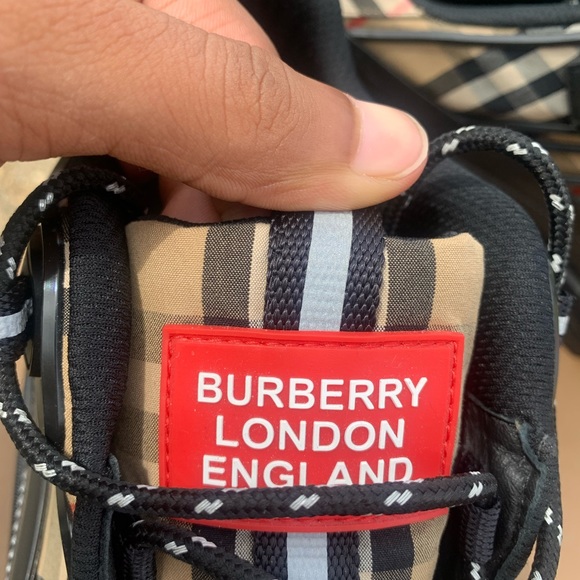 Burberry Beige and Black check shoes (US :9) main image 4